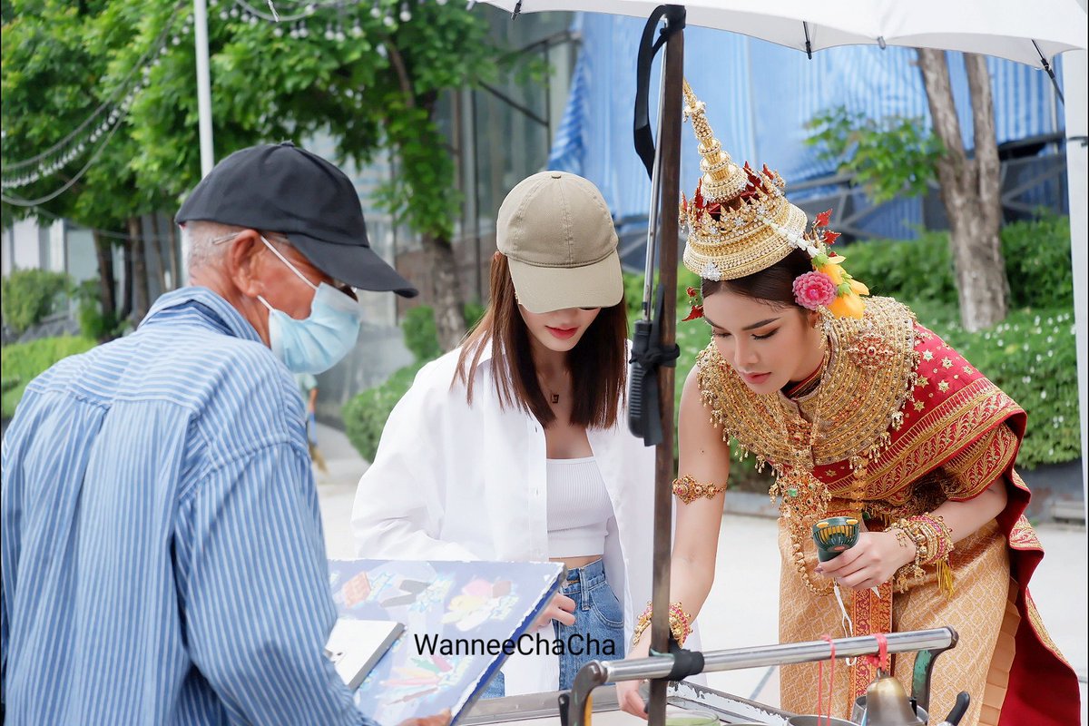 WanneeCha's tweet photo. รสไรดี🍦 @aoomkap @meenaxrina #มีนเบ้บ #อุ้มมีนา #มีนาแล้วมีใจยัง #อุ้มทวีพร https://t.co/35QEcLXjSQ