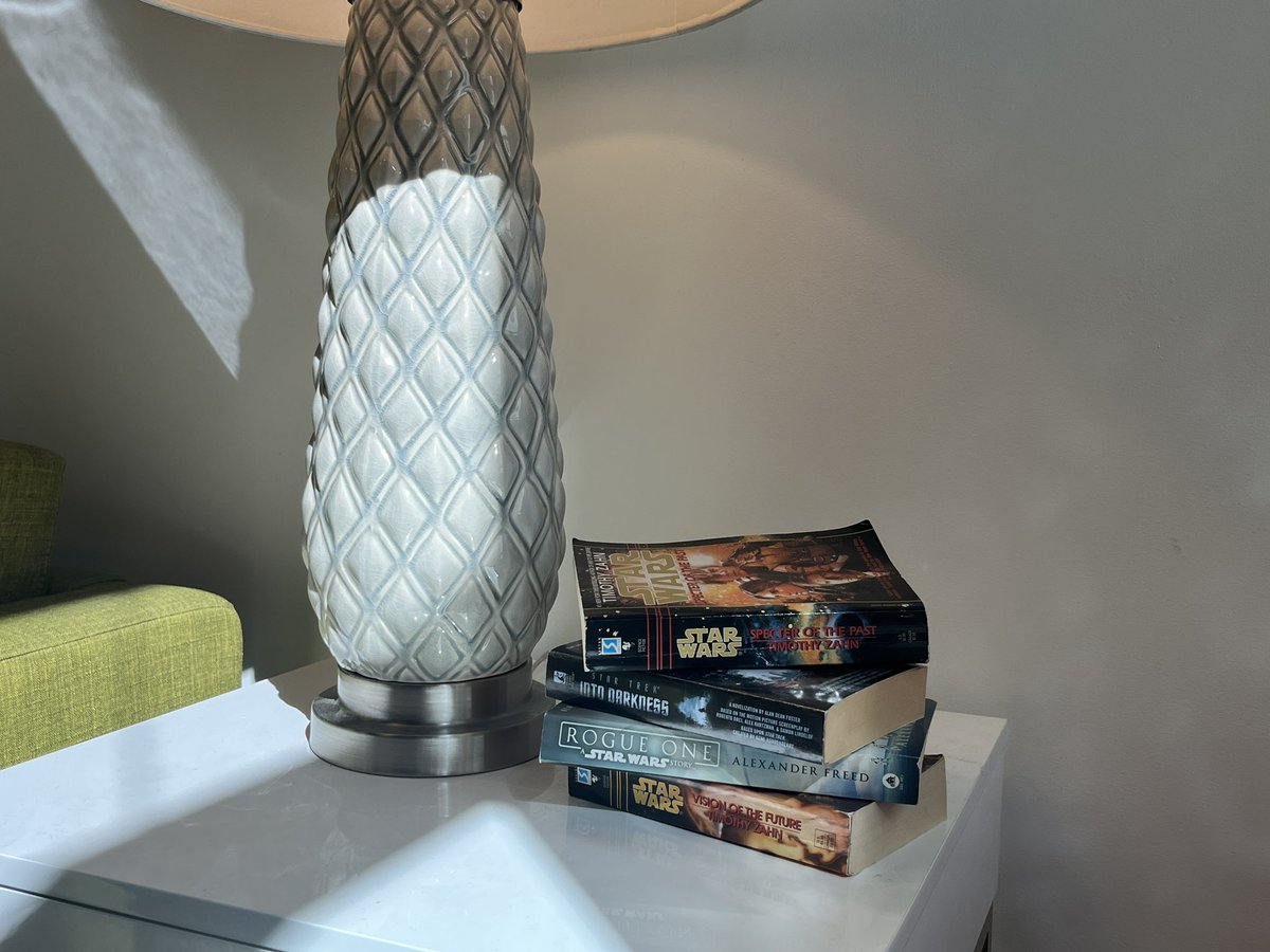 ThecoderschoolN's tweet image. Our #StarWars appreciation never falls short!!! 😊🔭⭐️🛸🌌👽

#coding #ccsd #lasvegas #hendersonnv