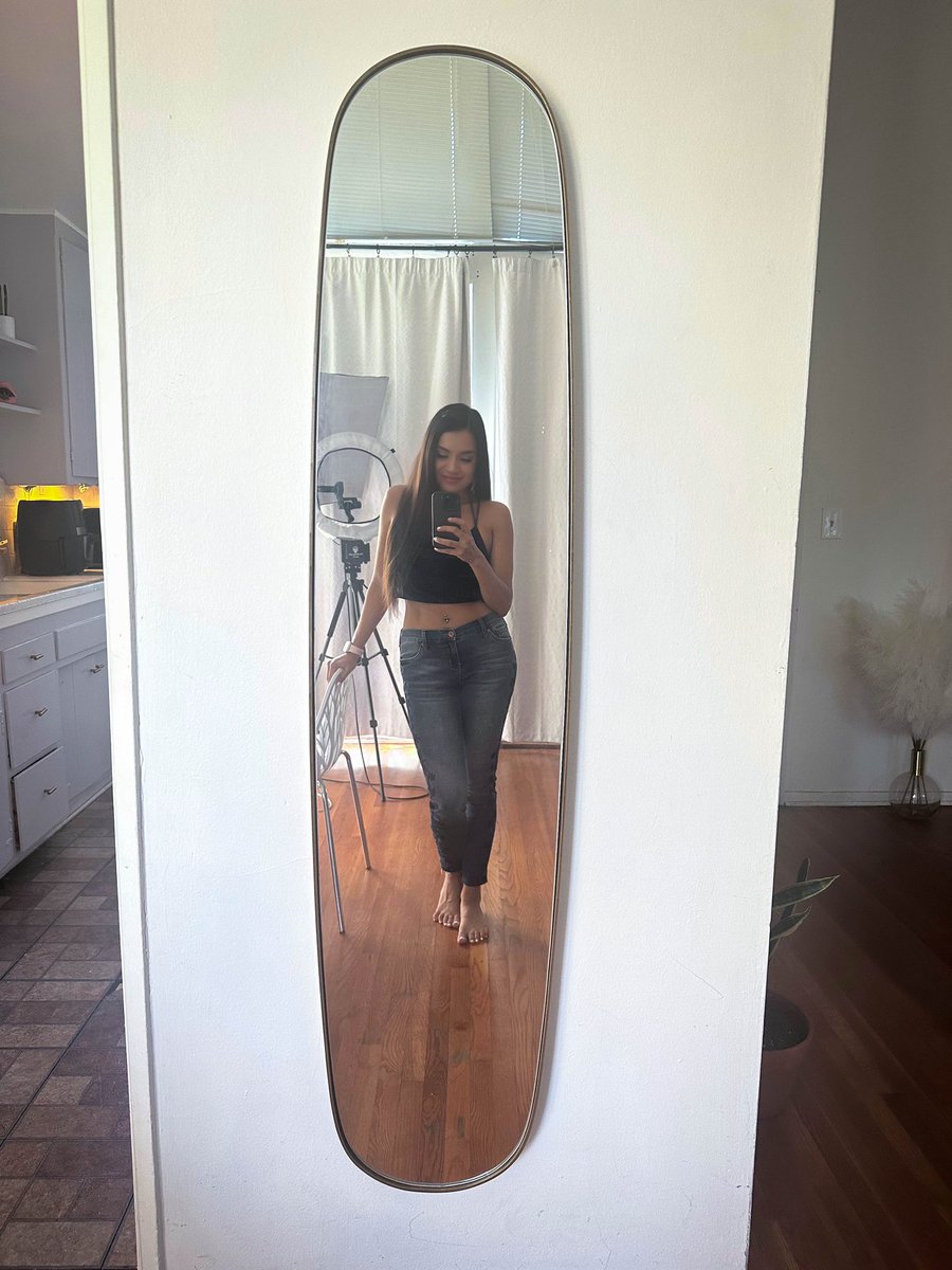 ShaunaBaker's tweet photo. 📸 🤳🏽 https://t.co/egsZarw8hP