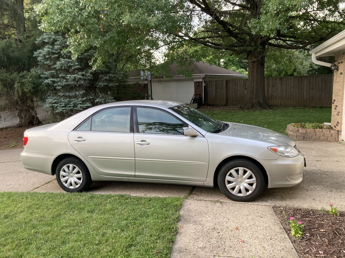 I’m saying goodbye to my ‘05 Camry tomorrow and swapping it for a ‘14 Camry

268,120 miles
1st kiss with <a href="/toriflattery/">Tori Flattery</a>

Trunk stats:
6 ⚾️ bats
2 gloves
2 Pickleball paddles
13 Pickleballs
Golf clubs
Metal detector
🏀 
🏀 shoes
Tennis racket
27 🎾s
2 pairs of 🏈 cleats
Golf shoes