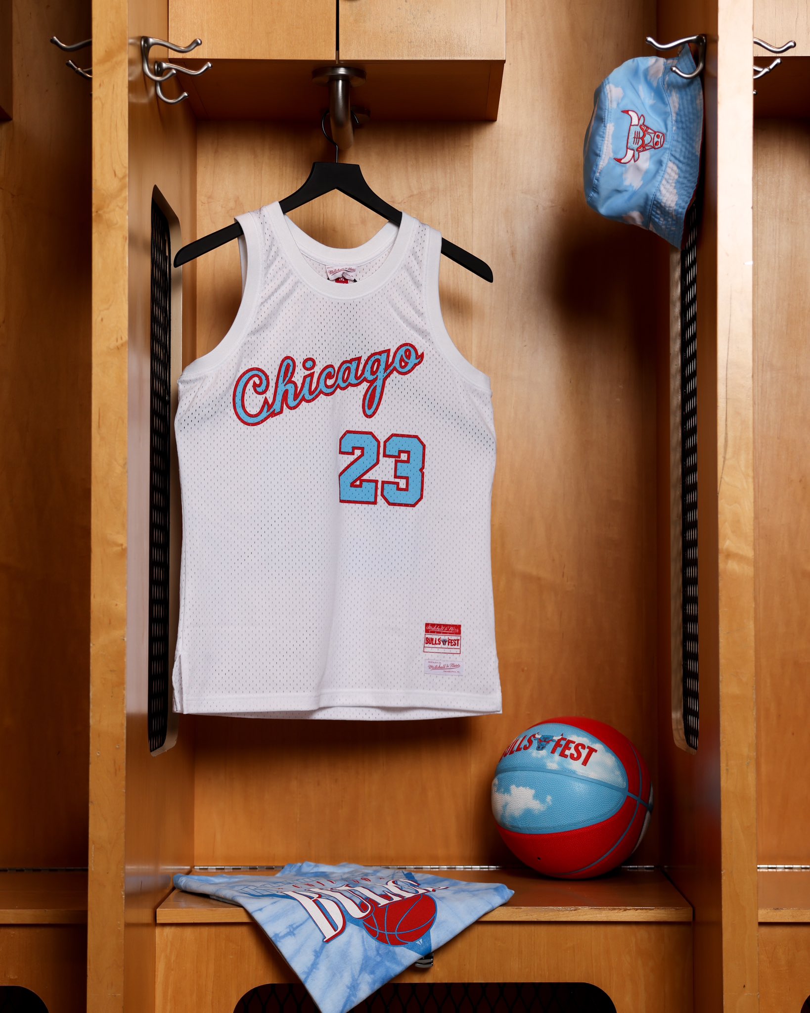 Chicago Bulls Fest 2023 Mitchell & Ness Jersey