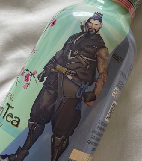 Vlonwg's tweet photo. what do y’all think the hanzo tea tastes like https://t.co/jnr28VxfhA