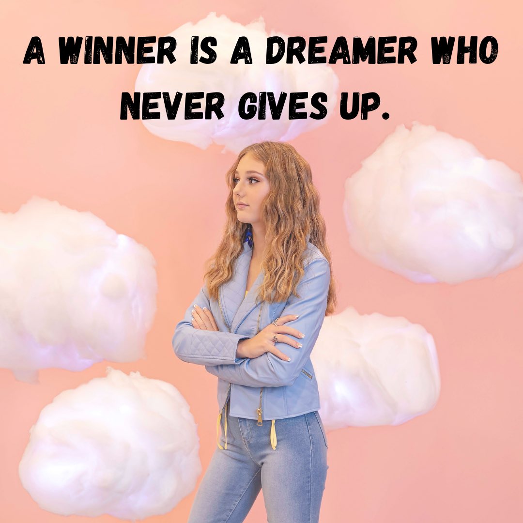 Dream BIG and NEVER give up!

#dreambig  #paytonrileymusic #paytonrileymusic #singersongwriter