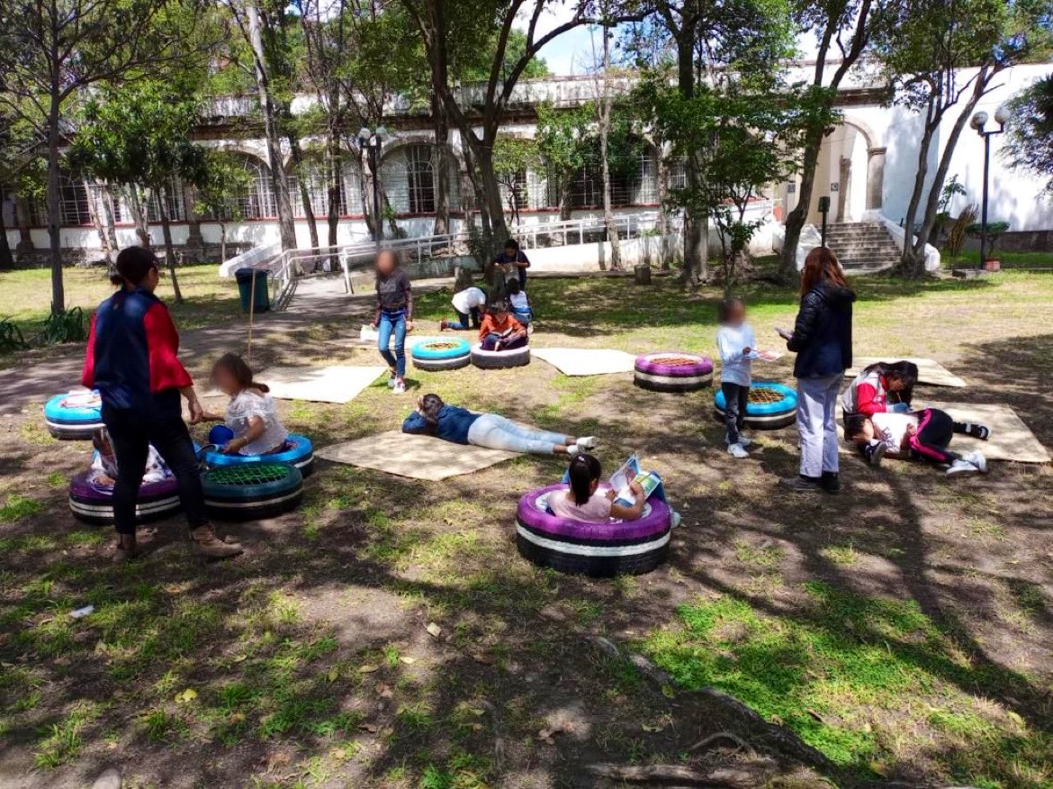 DIF_NMX's tweet photo. ¡Niñas y niños de Casa Cuna Tlalpan y Casa Hogar #CAHONI disfrutaron #VeranoEnCongreso20! 

El Centro Cultural #Congreso20 abrió sus puertas para crear actividades culturales y recreativas para que en estas vacaciones la niñez disfrutara momentos de aprendizaje y diversión.✨ https://t.co/dW9yhzgmg5