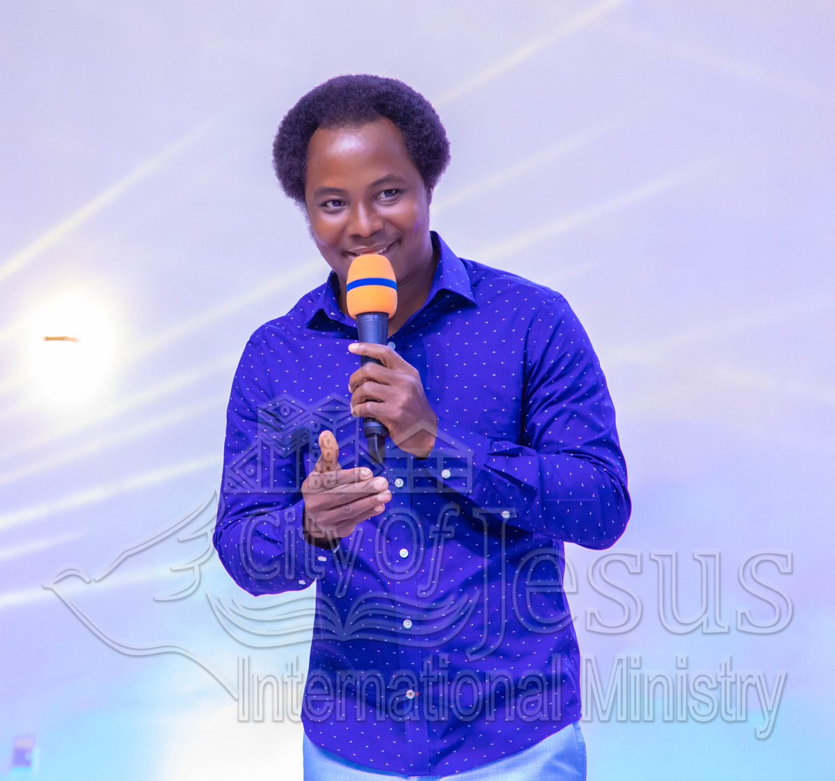 cojimofficiel's tweet photo. Let God's Peace in your heart continue to bring love and development to the world in Jesus Christ's name. Shalom.
   Christopher Orji.
https://t.co/l5STQTp77g
https://t.co/4x5Li8lbEM https://t.co/4m1kQb3Uyu