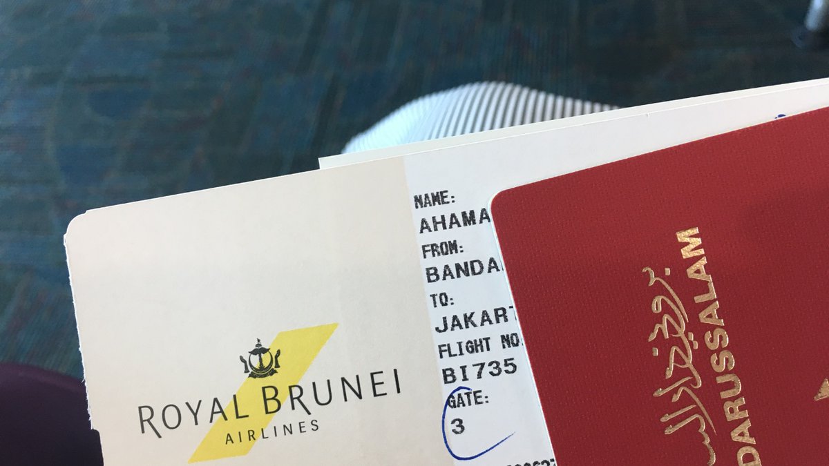 eddahamad's tweet photo. meeting the rest of the team soon 🥰 https://t.co/HPGcXJwkkn