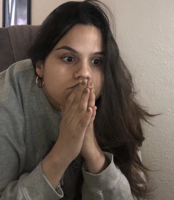 valepsg_'s tweet image. algo que los haya dejado así durante el sexo?