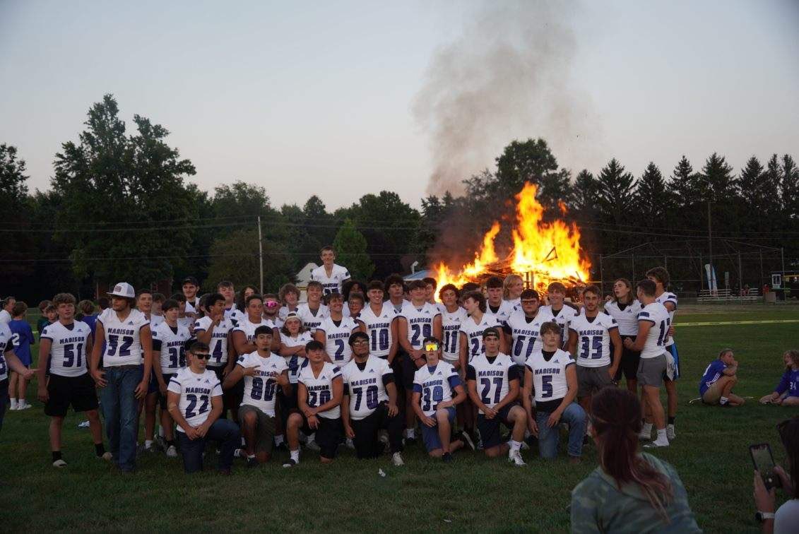ClarkDanalyn's tweet photo. Big thanks to everyone who helped make MHS’s 2nd bonfire a success.  Dropping off pallets, straw, making posters, BUILDING the fire, roping off the caution tape, playing music!!!!  It was all very appreciated!!!!  Meet and Streaks and the bonfire 2023. https://t.co/B3jSCVLRJX