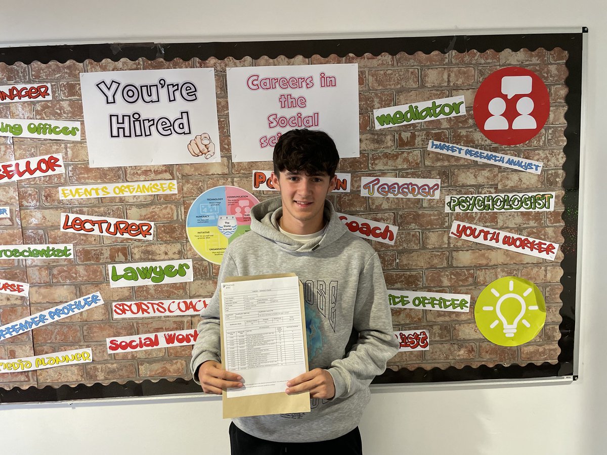 Etone College (@etonecollege) on Twitter photo Well done Tom going off to study Sport Coaching at Loughborough University <a href="/lborouniversity/">Loughborough University</a> #ResultsDay2023 Well done Tom going off to study Sport Coaching at Loughborough University <a href="/lborouniversity/">Loughborough University</a> #ResultsDay2023