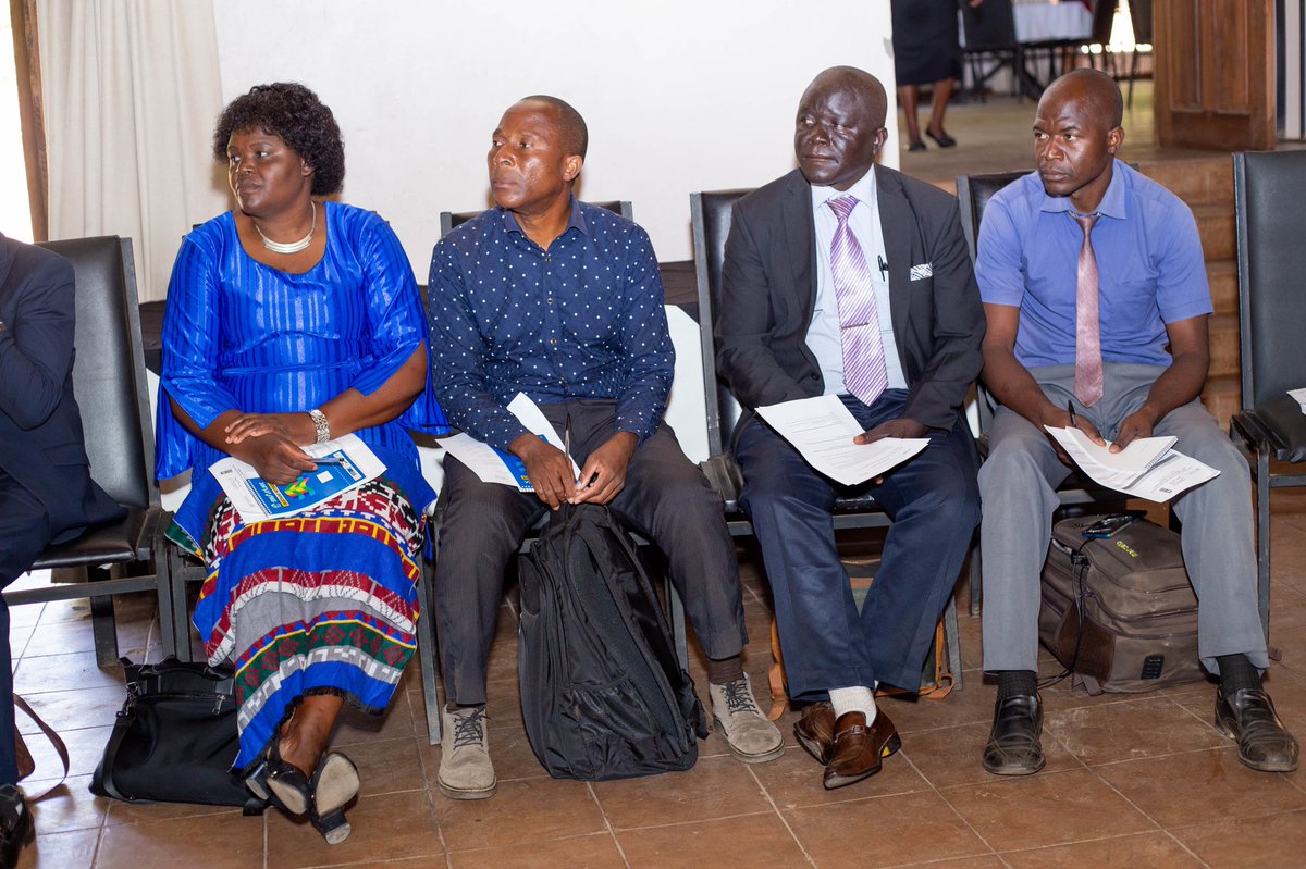 ￼✨Ethics, integrity &amp; altruism are key values which guide every child’s path in life. 

This week in Malawi, we're delivering a training for primary school teachers on instilling these values &amp; building a culture of rejection of corruption. 

#UnitedAgainstCorruption