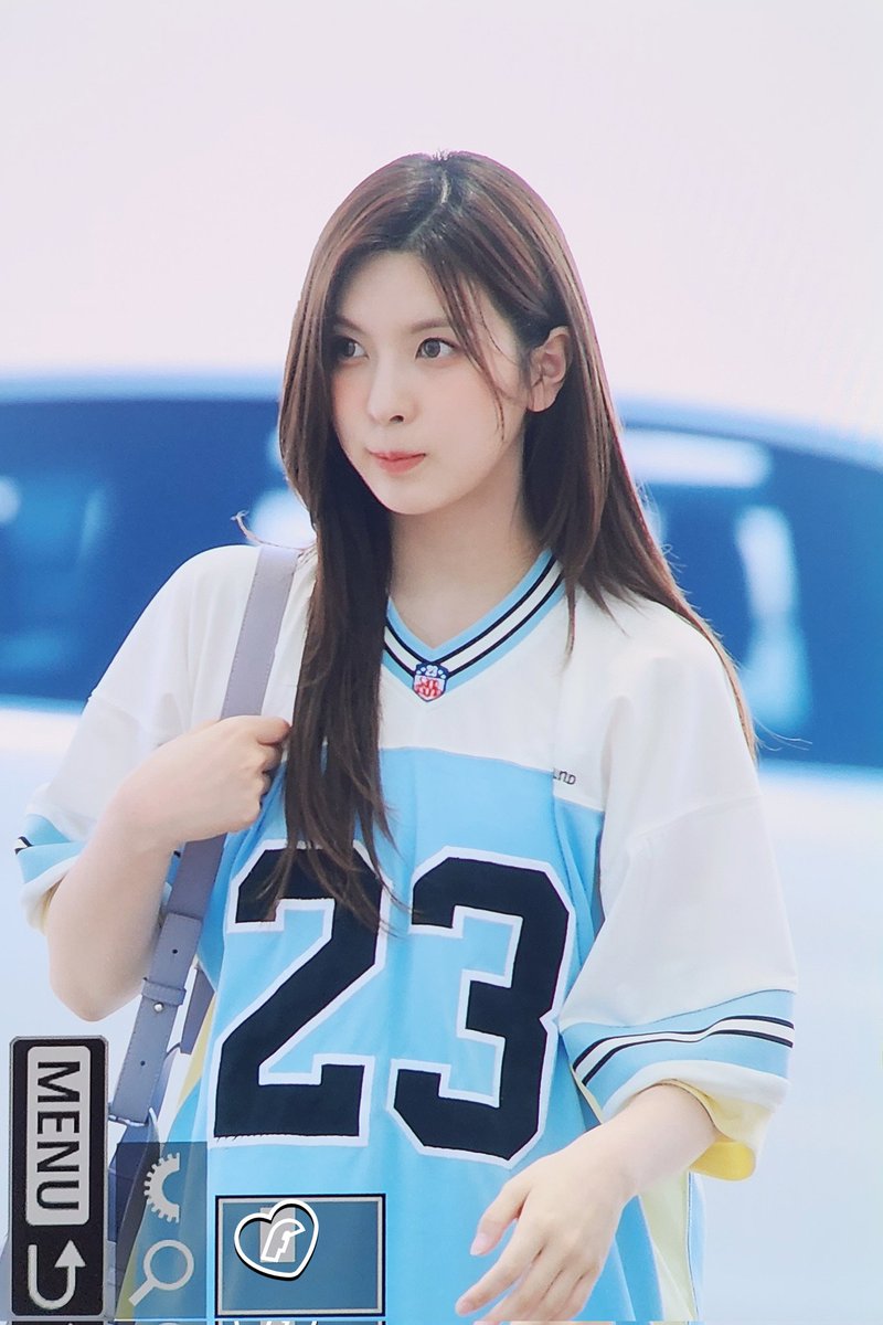 Bai_Fari's tweet photo. 230817
오랜만🩵
#배이 
#BAE
#NMIXX          #엔믹스 https://t.co/6L1NAmjS4Y