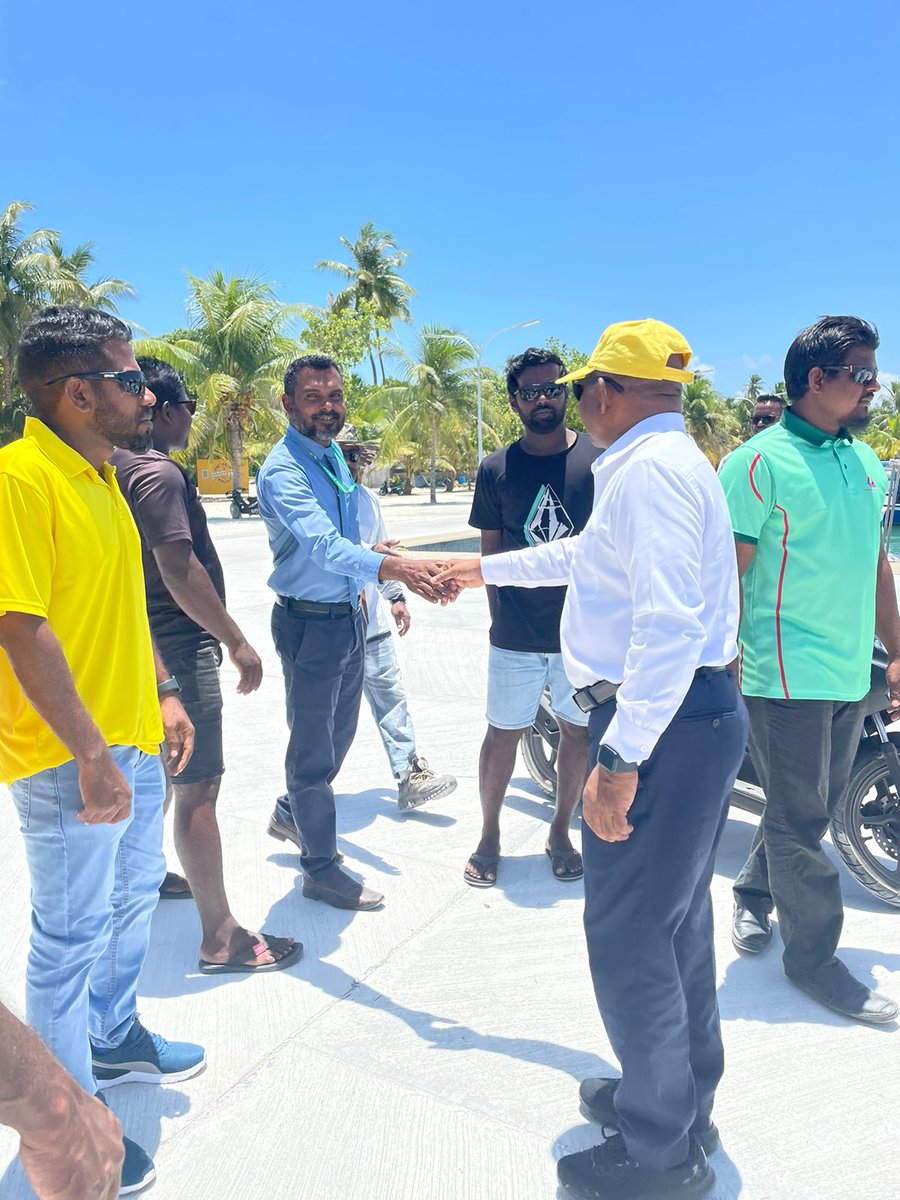 abdulla_shahid's tweet photo. މިއަދުގެ ތިންވަނަ މަންޒިލަކީ ށ. ފޭދޫ. 

ފޭދޫގައި، ރައީސް އިބްރާހިމް މުޙައްމަދު ޞާލިހުގެ ރިޔާސީ ކެމްޕެއިން ޓީމާ ބައްދަލުކުރިން. އަދި ކުރިއަށް ހުރި މަސައްކަތްތަކާ ގުޅޭގޮތުން މަޝްވަރާކުރެވުނު. 

#VoteMDP 
#IbuAslam2023
#UfaaveriAmaanRaajje https://t.co/ioWr2qEUDA