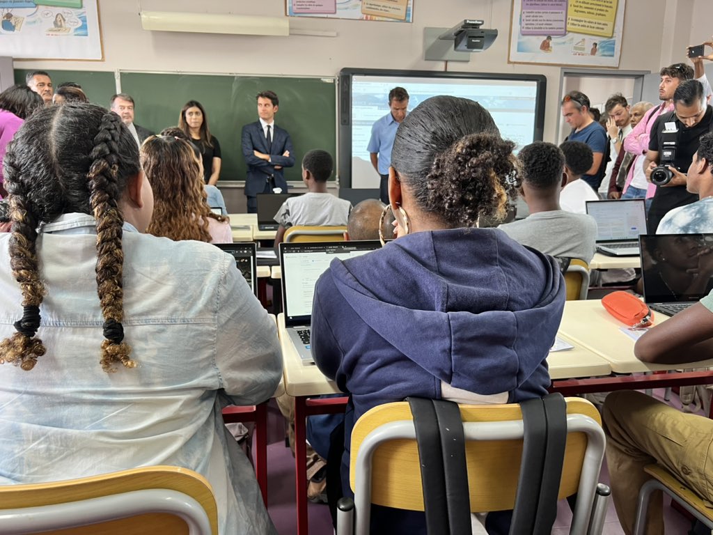 Académie de La Réunion tweet media