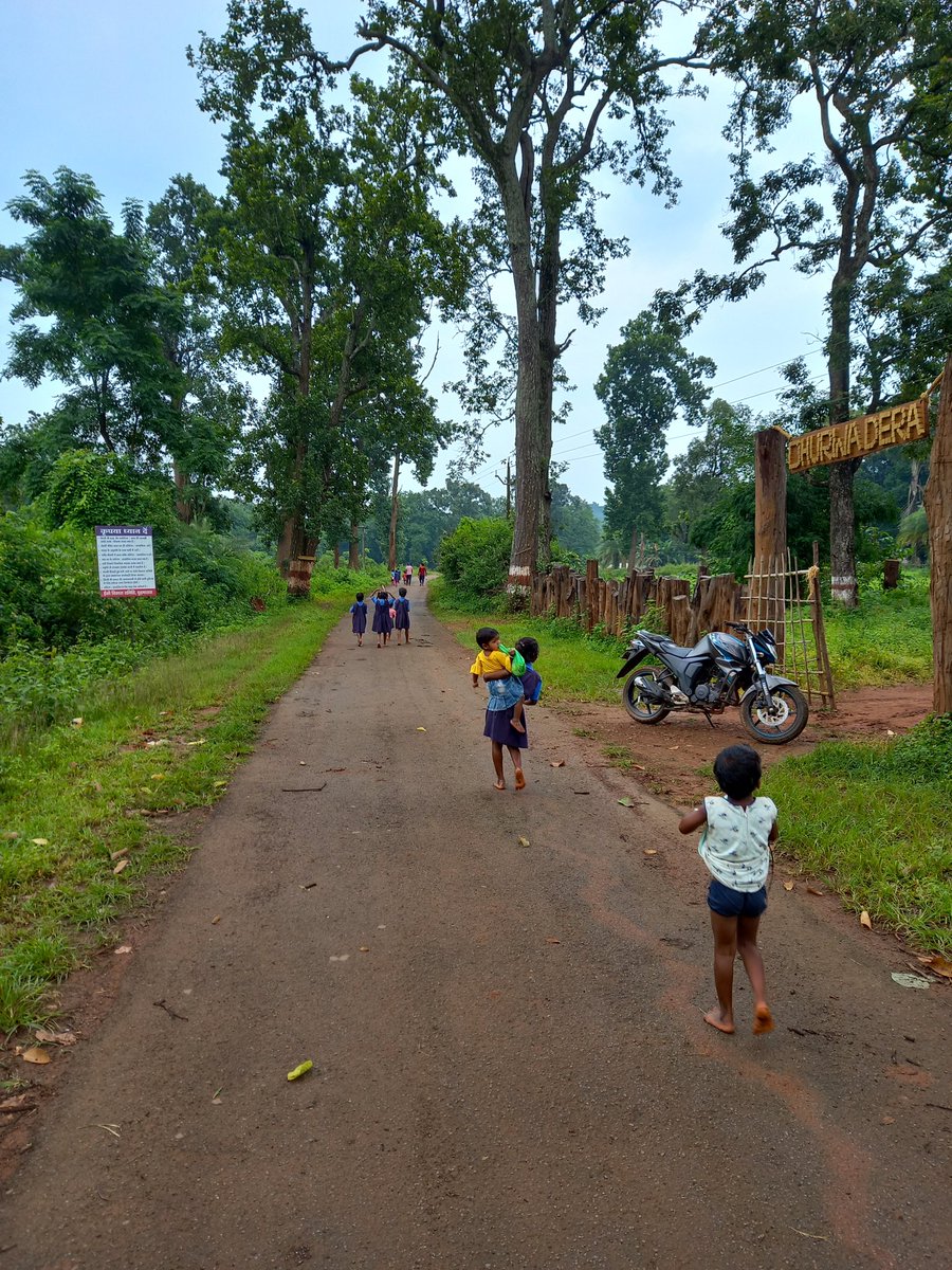 sudiepshri's tweet photo. Spent this Independence Day in #Bastar #Darbha PS area. Village #GudumaRas #HomeStay
#DhurwaDera
Great Experience
Local Food
Basic Amenities
Feel of Hinterlands of #Bastar https://t.co/7EuDUbZhqs