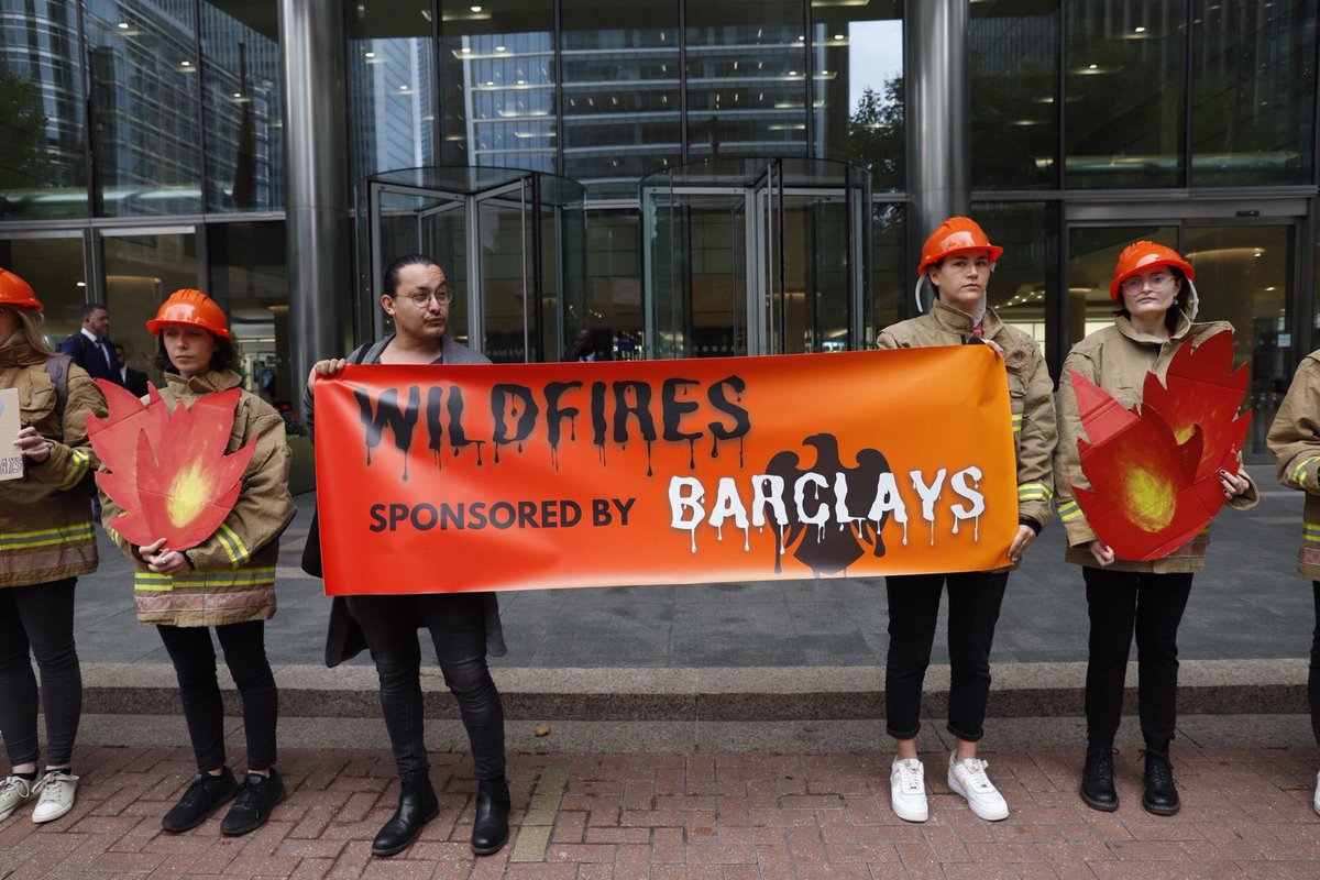 fossilfreeLDN's tweet photo. BREAKING: 

Portugal, Canada &amp; Tenerife are on fire &amp; 110 have died in Maui Hawaii which has been wrecked by wildfires

Why? 

Banks like Barclays continue to fund the destruction of our planet.

We're outside their HQ demanding they use their oily profits to fund loss and damage https://t.co/SStgB9D2RR