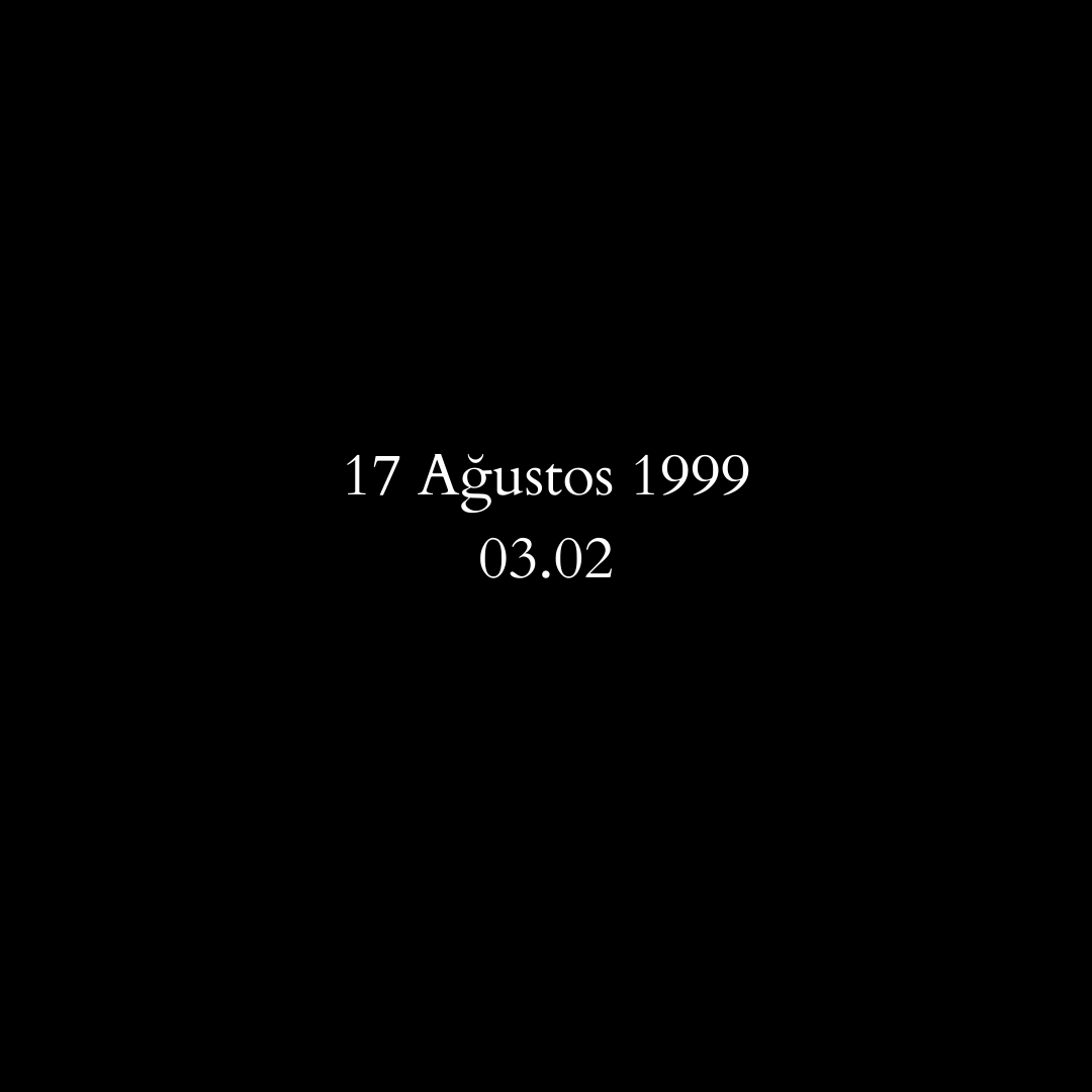 DrrProject's tweet photo. Bugün, 17 Ağustos Depreminin üzerinden geçen yılların ardından, hala unutamadığımız ve kalbimizde derin izler bırakan bir olayı anıyoruz. Kaybettiğimiz her bir canı rahmetle anıyor, geride kalanlara sabır ve güç diliyoruz. https://t.co/gRS6i9sLo9