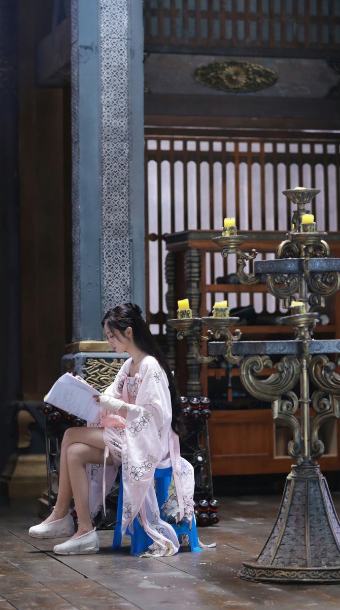 💙 230807 © 吴宣仪的快乐碎片 studio update
 
#ThePrincessAndTheWerewolf(郎君不如意)

🖇️weibo.com/7473157651/493…

#吴宣仪 #WUXUANYI
#BETTYWU #오선의