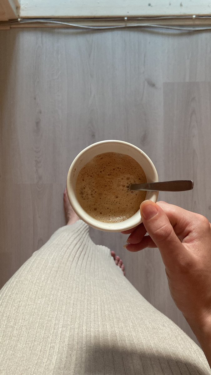 TheFeetFoxy's tweet photo. Where are my early bird relapsers at?

• findom • paypig • feet • drain • https://t.co/7o136QY9Cv
