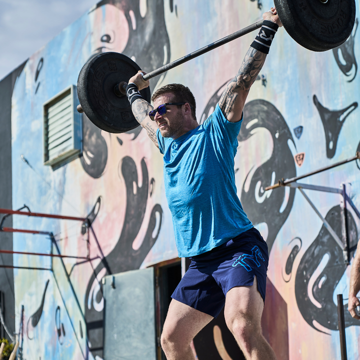 ProGymwear_'s tweet photo. Look no further than TYR's latest gym wear - perfect for crushing your workouts in style! 🔥

https://t.co/8Ss8u5j7ZH

#progywmwear #gym #workout #health #mentalhealth #fitness #fitnessmotivation #running #training #bike #run #gymwear #fashion #clothing #activewear #gymtime #TYR https://t.co/PVaCBtipte
