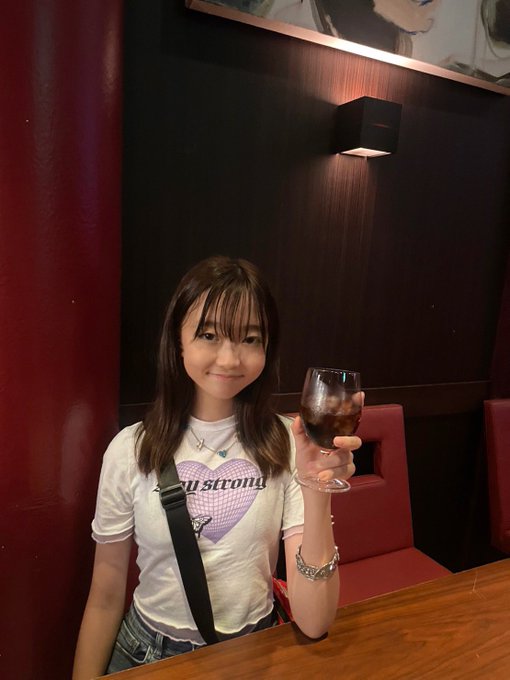 八束さくらのTwitter画像20