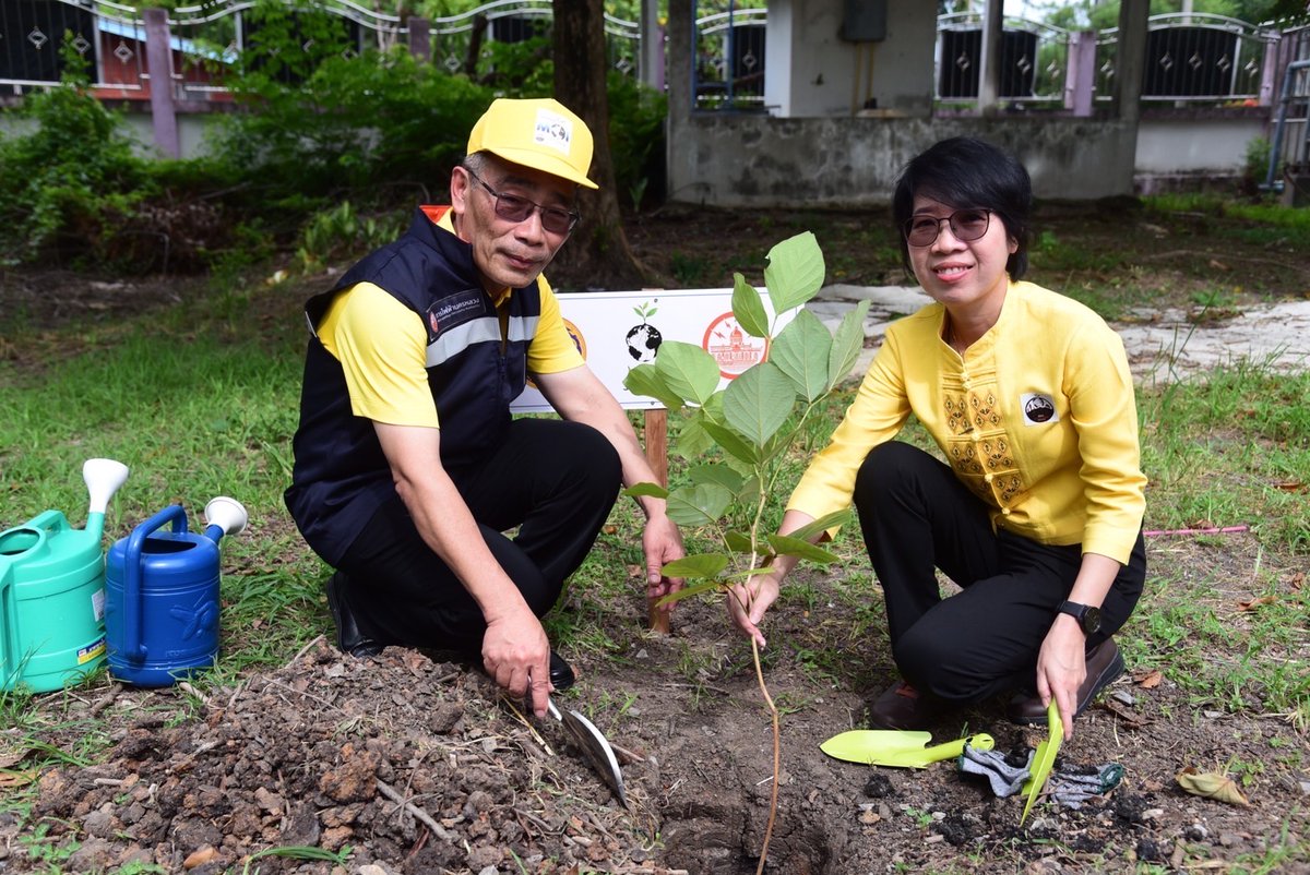 คณะทำงาน Change for Good กระทรวงมหาดไทย ของ MEA จัดกิจกรรมงาน “วันดินโลก” (World Soil Day) ปี 2566
:
js100.com/en/site/post_s…

#วันดินโลก
#กระทรวงมหาดไทย #บำบัดทุกข์บำรุงสุข #MOI
#SDGsforAlL #SEPtoSDGs #SDGs #BCGtoSEDZ #ChangeforGood #๑๓๑ปีกระทรวงมหาดไทย
#การไฟฟ้านครหลวง #MEA