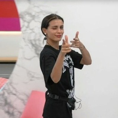 Daniela 🌸 tweet media