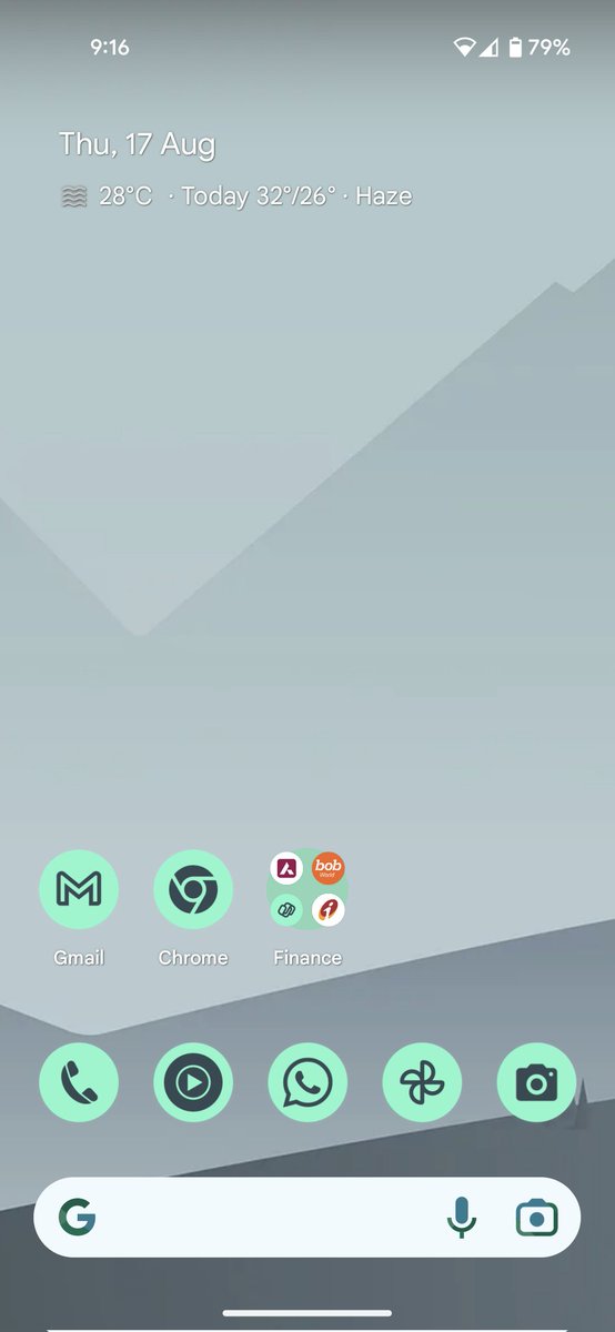 Theprofesor29's tweet photo. @android_fhd My pixel 4a home screen https://t.co/PGxlrPGUtz