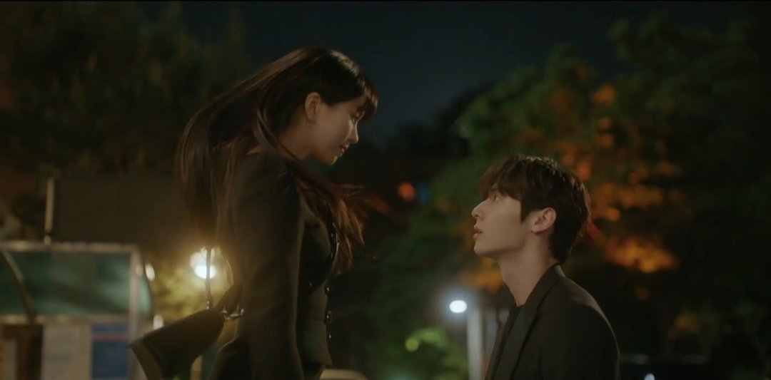 still thinking abt this scene😭😭 sohyun looked so cute </3