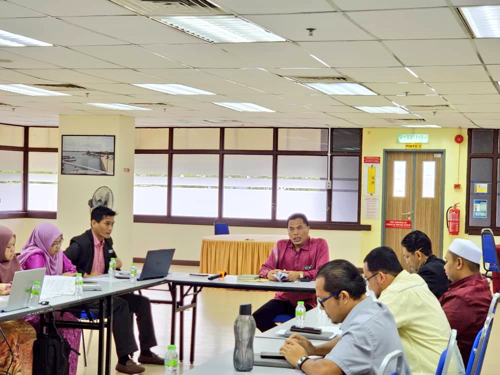 PasukanProjekTrg tweet media