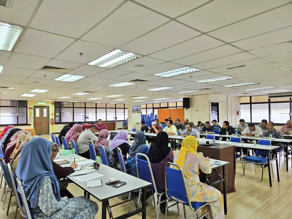 PasukanProjekTrg tweet media