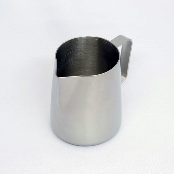 facoffee_bot's tweet photo. 【ミルクピッチャー】Revolution ザ クラシック ラテアートピッチャー 12oz RV-PC12
人気のラトルウェアピッチャーの後継機です。
入荷しました！

https://t.co/PNtggeRDc3

#Revolution #レボリューション #Rattleware #ラトルウェア #ミルクピッチャー #ラテアートピッチャー #coffee #cafe https://t.co/AfB9P1g3vA