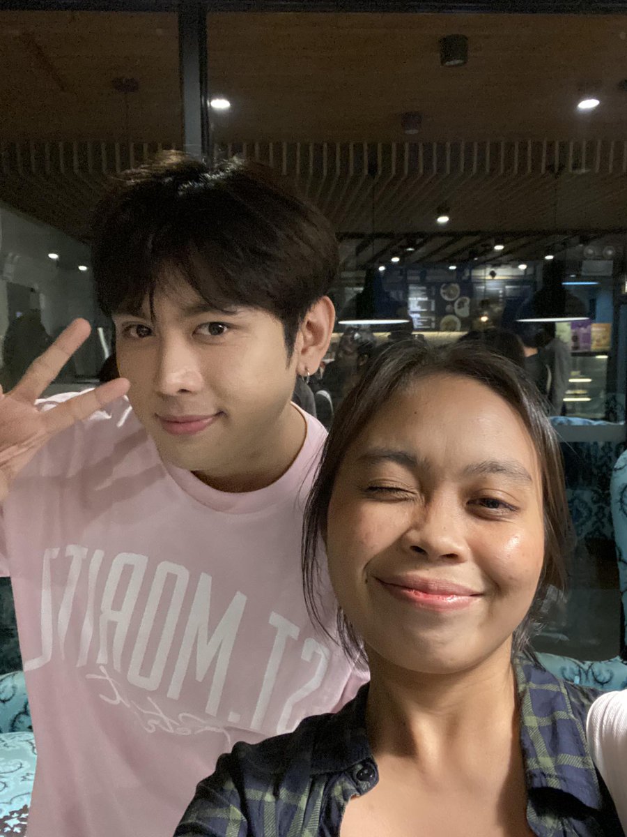 ur_reynie's tweet photo. with my bias... este bias wrecker huhu
@eclipse_gab #Eclipse_Gab https://t.co/OJahA6c4xd