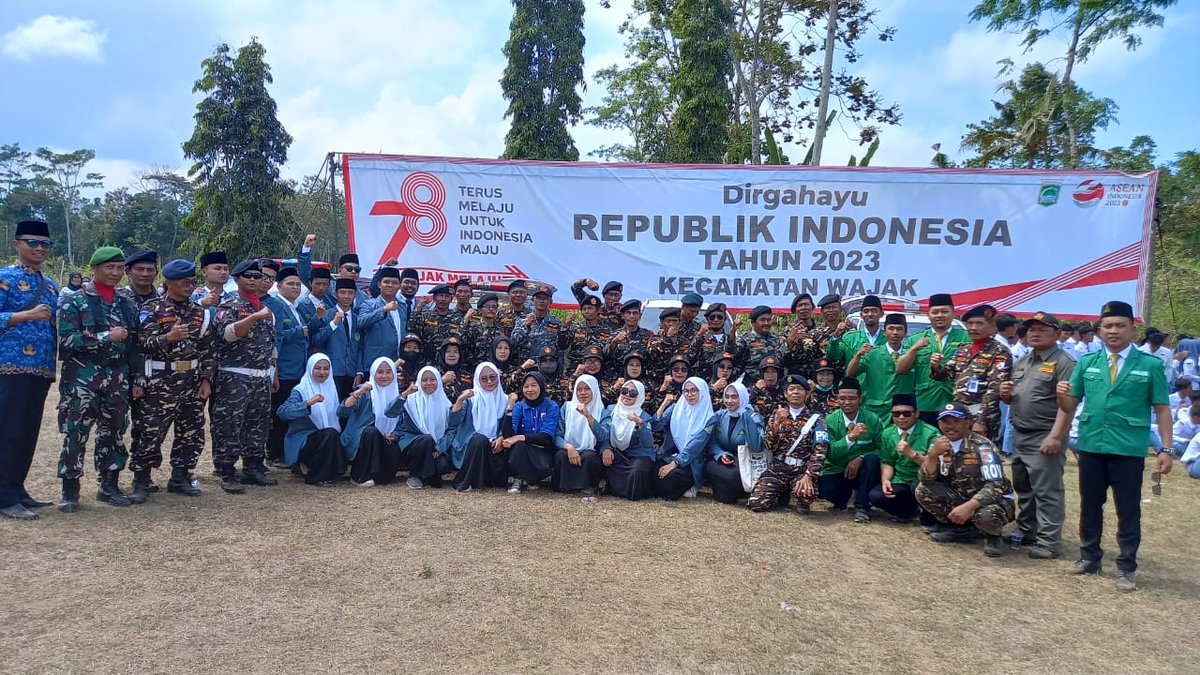 pcansormalang tweet media