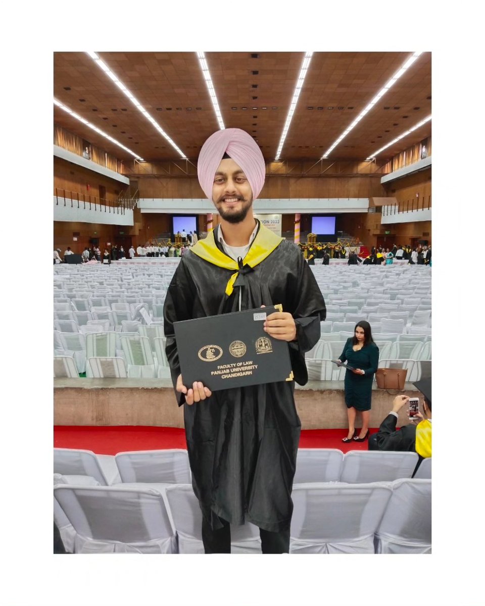 AngadjitSingh3's tweet image. Dream to degree.

Gratitude to all the people who have made this journey reach its destination.

#uils #panjabuniversity #lawconvocation