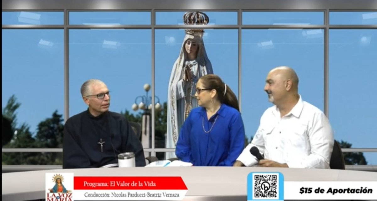 todos_catolicos's tweet photo. El Viernes 28 de Julio,  los Padres Hector Ramírez y Carlos Sphan, asistieron a la Radio la Voz de María, a la grabación del programa" El Valor de la Vida", dónde ofrecieron una entrevista. https://t.co/YMFohle7tY https://t.co/izpwJUcX2T