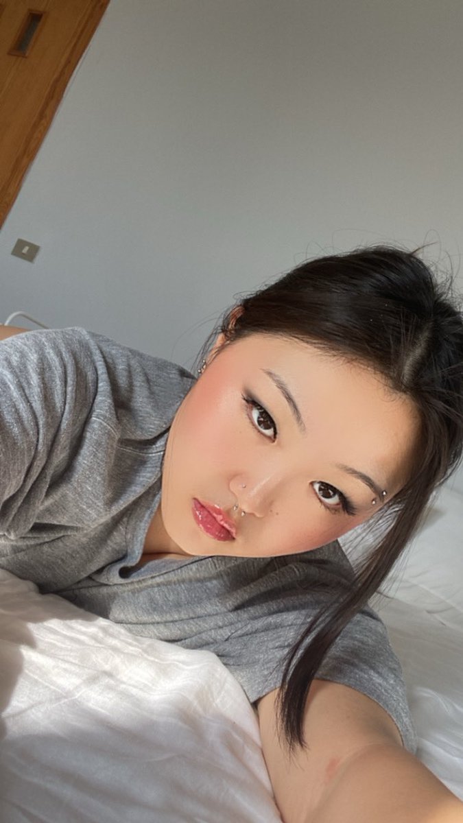 heelbitee's tweet photo. idk if i ever posted these here https://t.co/GhjQEv8Jys