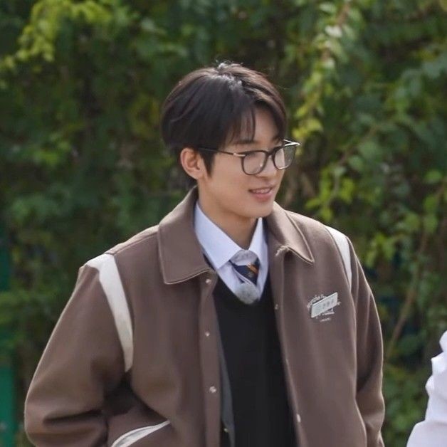 aya^᪲ | ia tweet media