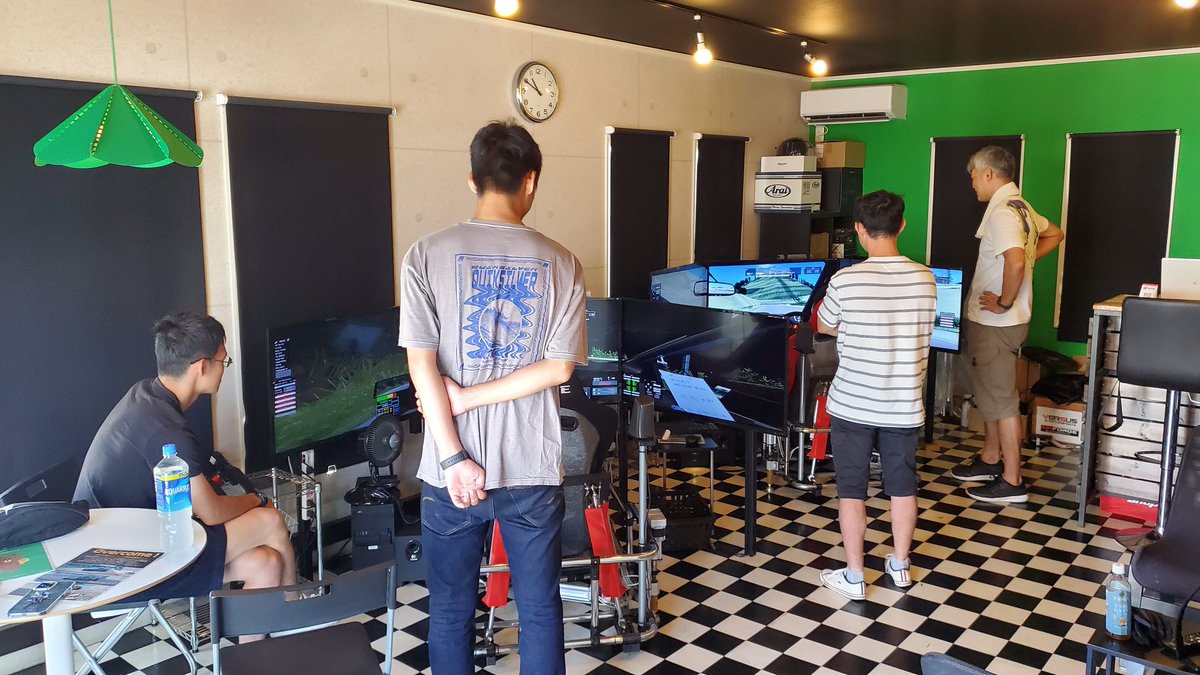 rss_REAL_DRIVE's tweet photo. 本日、団体様ご利用頂いております✨
お盆休み休みも涼しい室内でレーシングシミュレーター楽しんで頂けます🎵
団体での貸し切りお気軽にお問い合わせください❗
#レーシングシミュレーター
#REALDRIVE
#リアルドライブ
#メガテック https://t.co/x3srdzvNp5