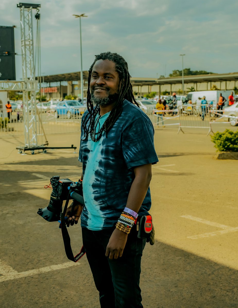 RayMillzAfrican's tweet photo. God bless this man, @ClemKwizFilms, for gifting me with my first camera. Now what's left for me is to get a lens!
#shotbyray #photography https://t.co/yW74aBelSr
