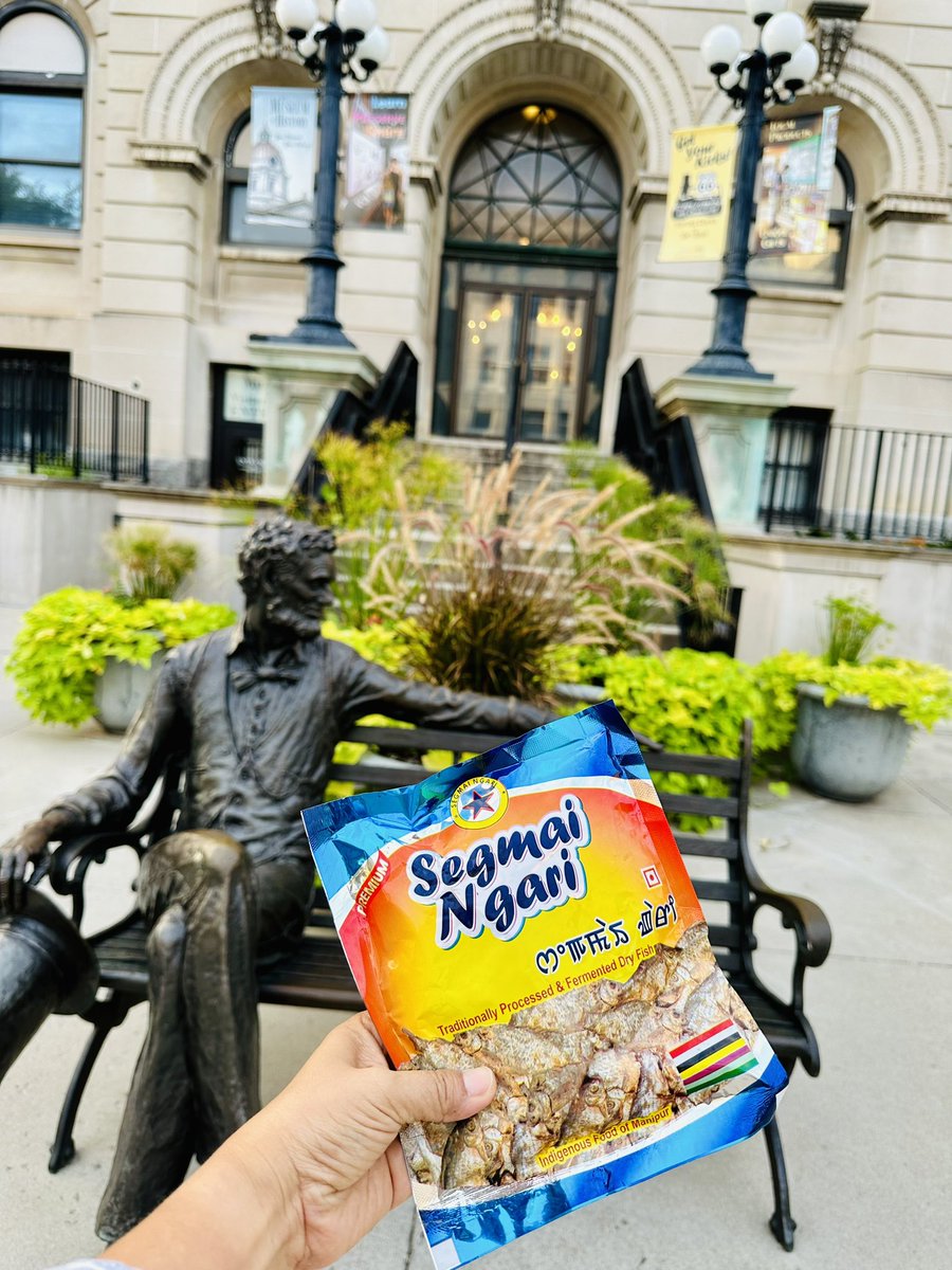 RajshreeKeisham's tweet image. Ngari with Abraham Lincoln❤️