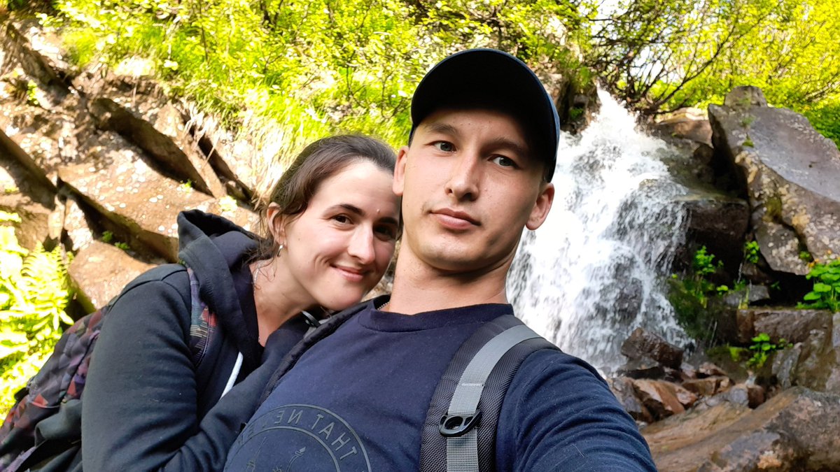 basalyha_ya's tweet image. Я скучила, моє сонце.
Ти завжди був прямим, простим, чесним. Ти просто кохав і був поруч. Піклувався.
З тобою я почала відчувати. Захотіла родину.
Я кохаю тебе.