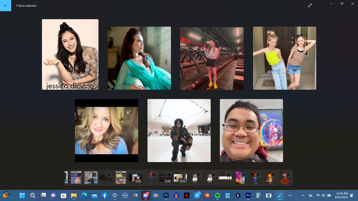 While I was cleaning up my computer and moving all the downloaded files to one of my big backup flash drives, I still have some old photos of me, as well as ones from @jessicadicicco, @GreyDeLisle, @HammondTex, @cattaber, and @TheAllanTwins. Now they're in my big flash drive.