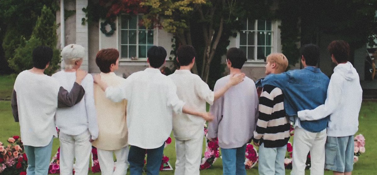 jebifilm's tweet photo. biggest love ♡ https://t.co/vELjMPgZxC