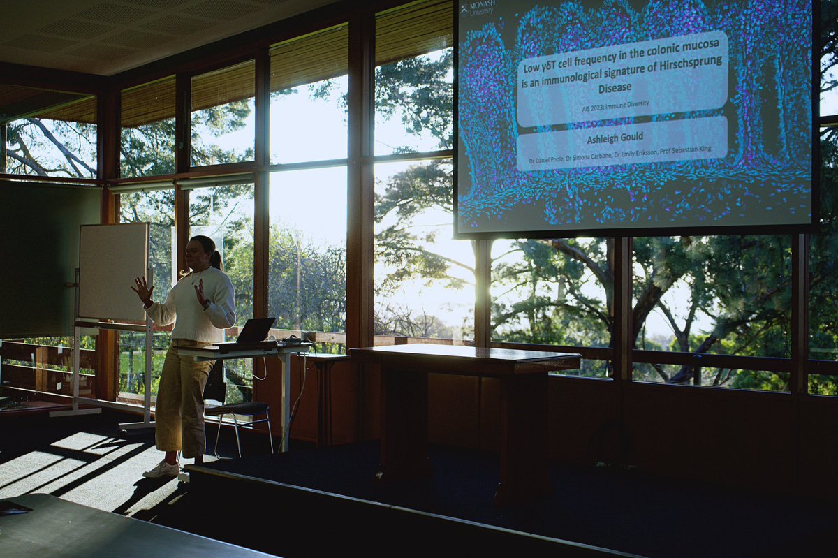 Olivia Carroll tweet media