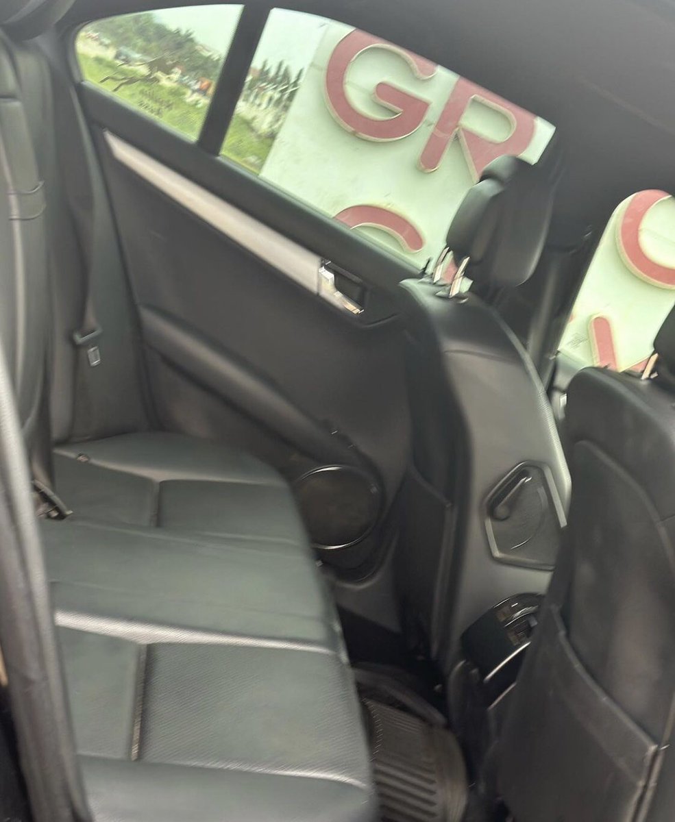 Automall_ng's tweet image. Extremely clean Mercedes Benz C300 2010 model 
Price:4.7m
Duty; paid 
Location: Abuja 
#Rerun #ministeroffct #FullList 
@aisha_yaGuda @__yellows @el_uthmaan @indoeishat @chandni_lish @moderate_ustaz @saamaccido_ @alamin_ghost @Ummeey_ @Waspapping_ @Mvnaaa___ @KawuGarba 
Retweet