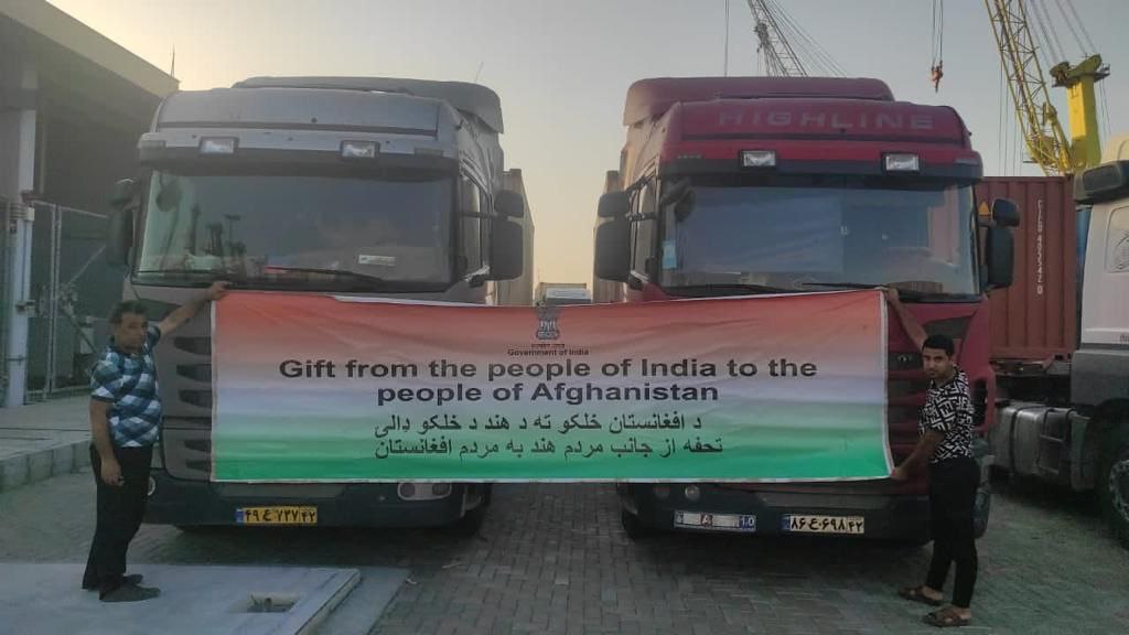 #NeighbourhoodFirst 
India Collaborates with the United Nations World Food Programme (UNWFP),sends 47,500 MTs of Wheat Aid to Afghanistan via Chabahar Port in Iran. Kudos 
The World Leader PM @narendramodi Ji's 
#VasudhaivaKutumbakam
'One Earth One Family One Future '
@PMOIndia