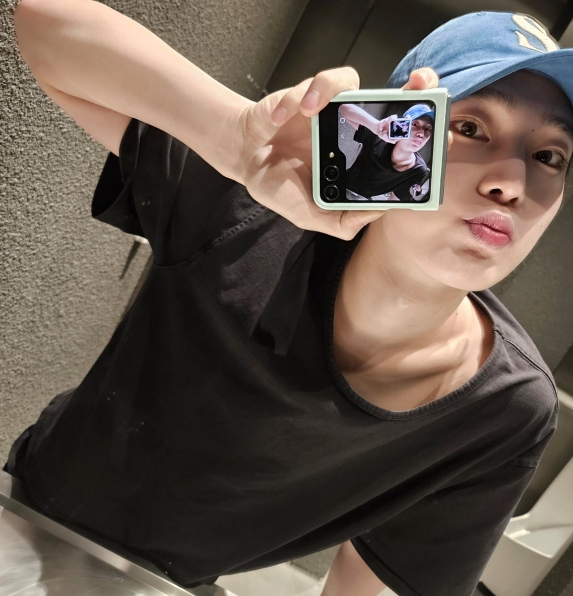 OfficialSNPH's tweet photo. [230816 | #SUNOO WEVERSE POST]

~☆☆

#SUNOO #선우 #ENHYPEN_SUNOO #엔하이픈_선우 #ENHYPEN #엔하이픈 @ENHYPEN @ENHYPEN_members https://t.co/BKqElF5Nyh