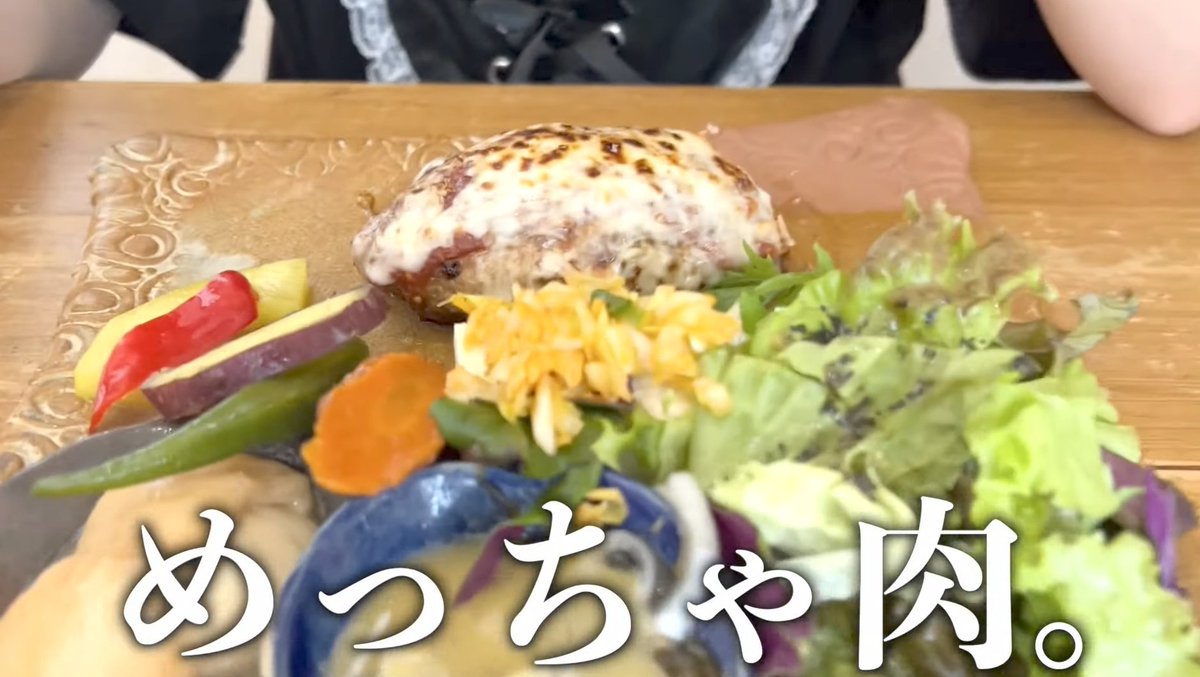 Hcha_okinawa's tweet photo. 萌香ちゃんとミヤビくんが朝ごはんを食べに行っていたお店、多分、那覇にある「ピパーチキッチン」かなぁ🤔
行ったことはまだ無いんですが、料理やメニューに貼られるロゴから…
野菜もたっぷりで美味しそう!
違ったらごめんね😅↓
https://t.co/sjHa8Kamqp
#ピパーチキッチン
#アイドルのいる生活 https://t.co/e350Ir1VoD