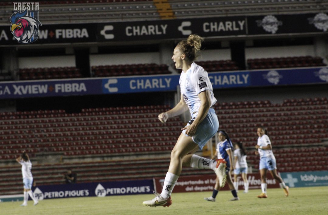 Cresta_Oficial's tweet photo. #Crestacam @GallosFemenil 3 🆚 Puebla
Fotografías @AlERXRob
#OrgulloDeGallo #TeamCresta #siempregallos🐔 https://t.co/PxrqR77j3h