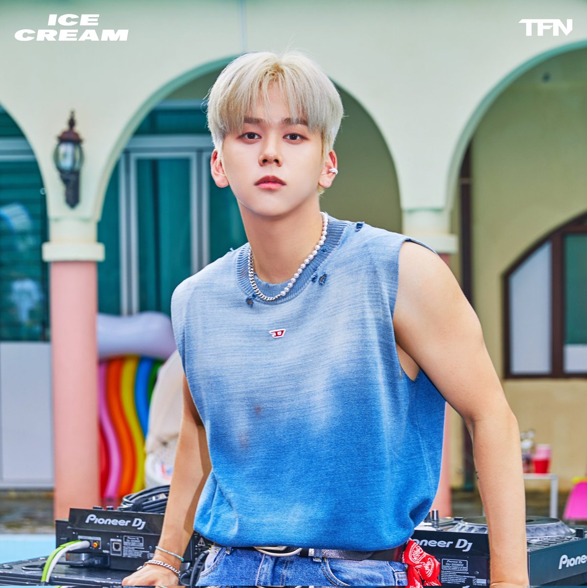 Maryo1520's tweet photo. Pero que hermosuraaaaaaaa
#TFN_ICECREAM
#TFN #티에프앤
@TFN_official_ https://t.co/qFAg5QxFSi